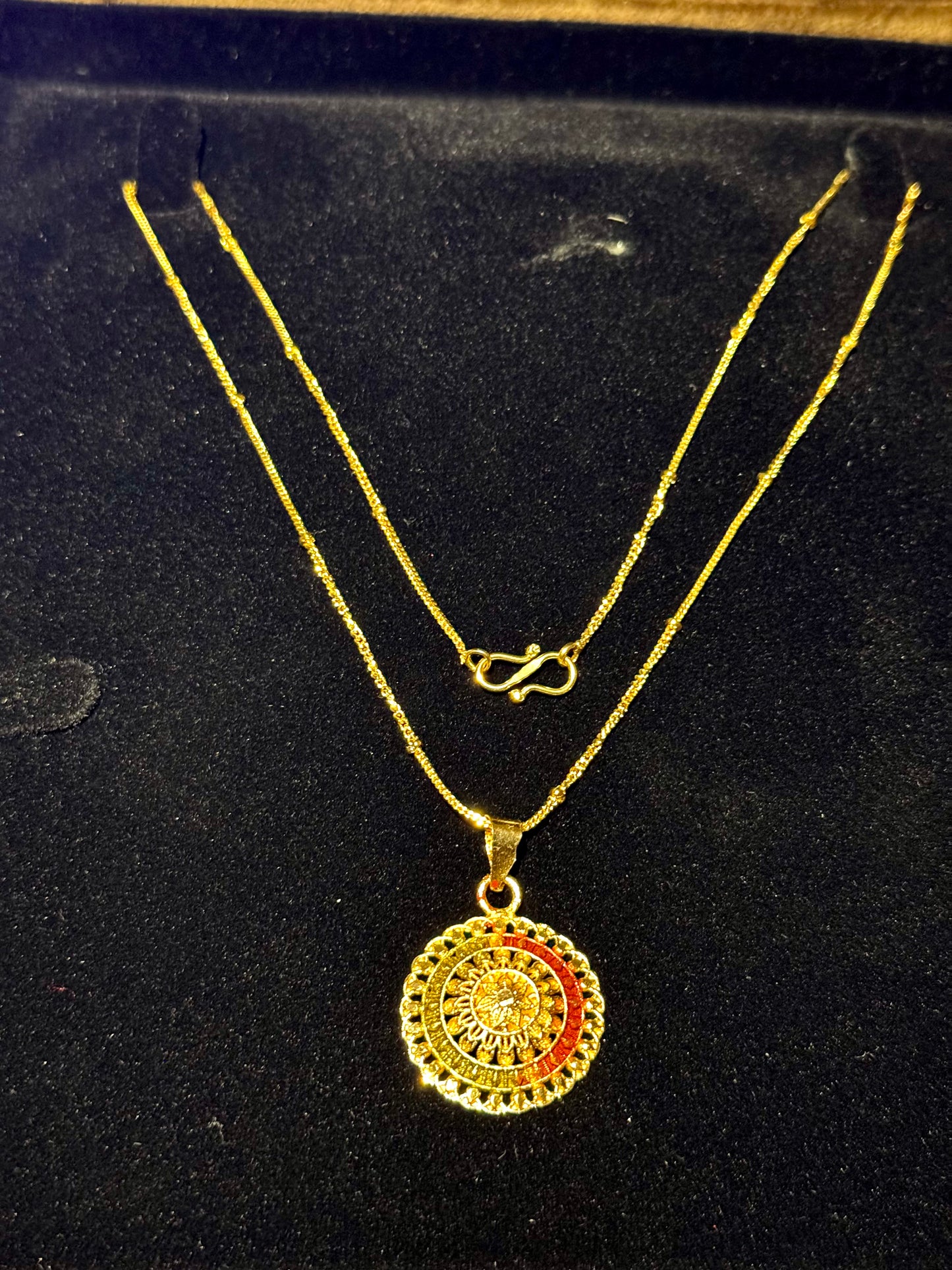 Gold plated Pendant (pt001)
