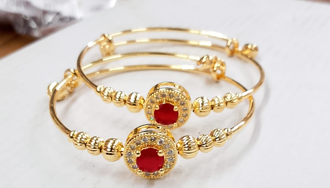 Zarcon adjustable Bangles