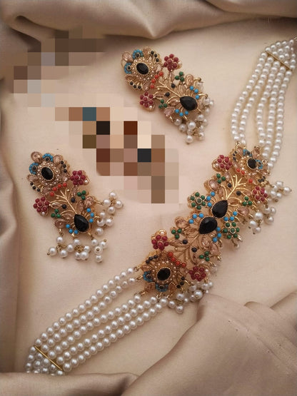 Nooratan Choker set