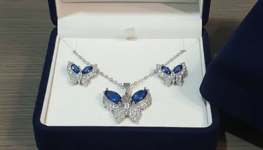 Zarcon butterfly locket set