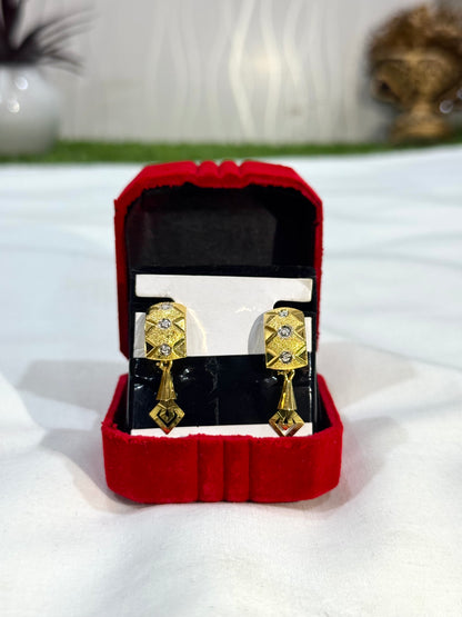 Gold plated D-Kanta earring (dk003)