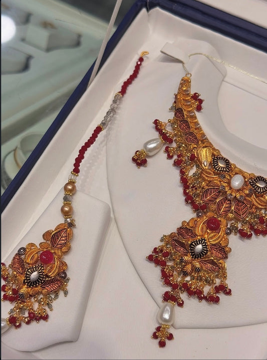 Customised collar style Bridal set